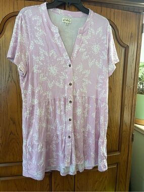 Wonderly Lavender Floral Button-Front Tunic